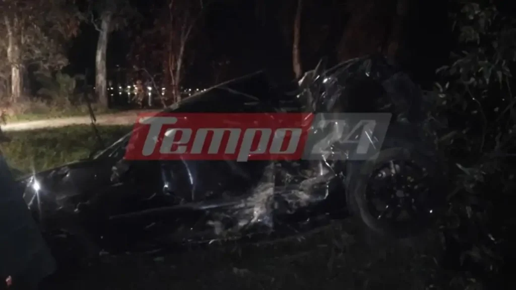 Σοκαριστικό τροχαίο στην Πάτρα: Αυτοκίνητο έγινε «σμπαράλια» πάνω σε δέντρα – Στο νοσοκομείο ο οδηγός