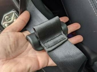 Το κρυφό κουμπί στο αυτοκίνητο που λειτουργεί ως έκτακτη ανάγκη και σώζει ζωές