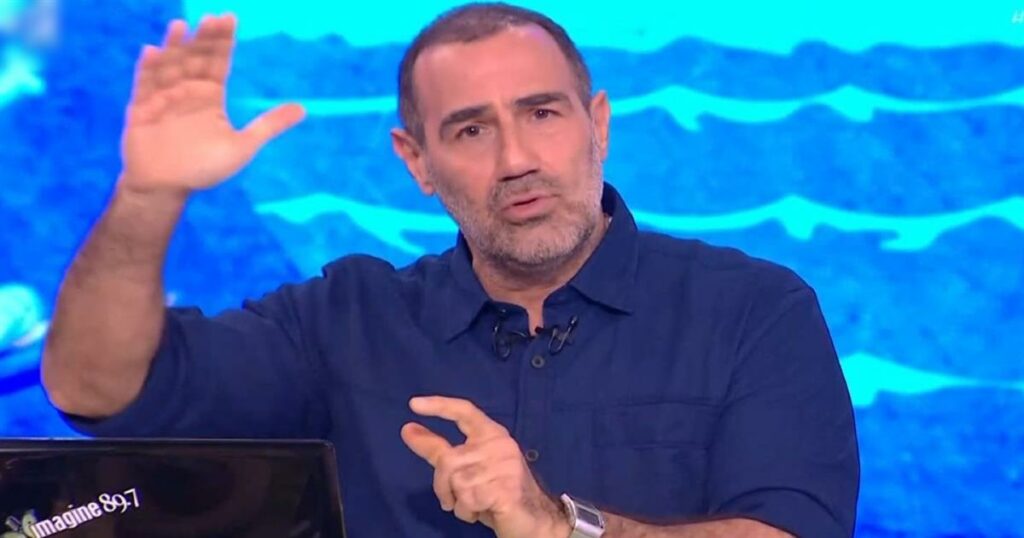 Αντώνης Κανάκης: Ξέσπασε για τη δίκη των Τεμπών – «Είστε τόσο άχρηστοι ή το κάνετε επίτηδες;»