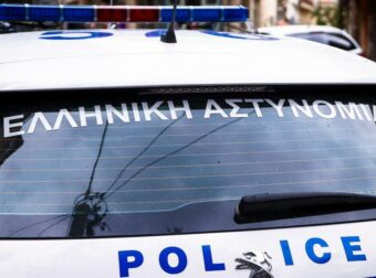 Θρίλερ στα Εξάρχεια: Μαχαίρωσαν περιπτερά – Τι συνέβη