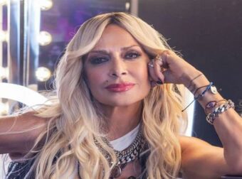 Τέλος η Άννα Βίσση: Η αποχώρηση που αλλάζει τα δεδομένα στη νυχτερινή Αθήνα