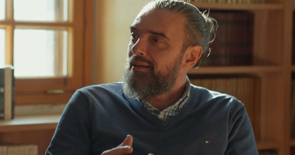 Απίστευτoς Σωτήρης Τσαφούλιας: Σκηνοθέτησε τον θάνατό του – Πού θα ταφεί