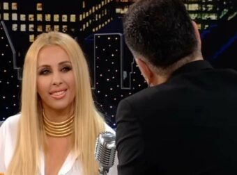 «Κρατούσα το μωρό μου αγκαλιά, έκλαιγα και σκεφτόμουν αν θα τη δω να μεγαλώνει»»: Τι έλεγε η Μαστροκώστα για τον καρκίνο και την οικογένειά της στον Αρναούτογλου