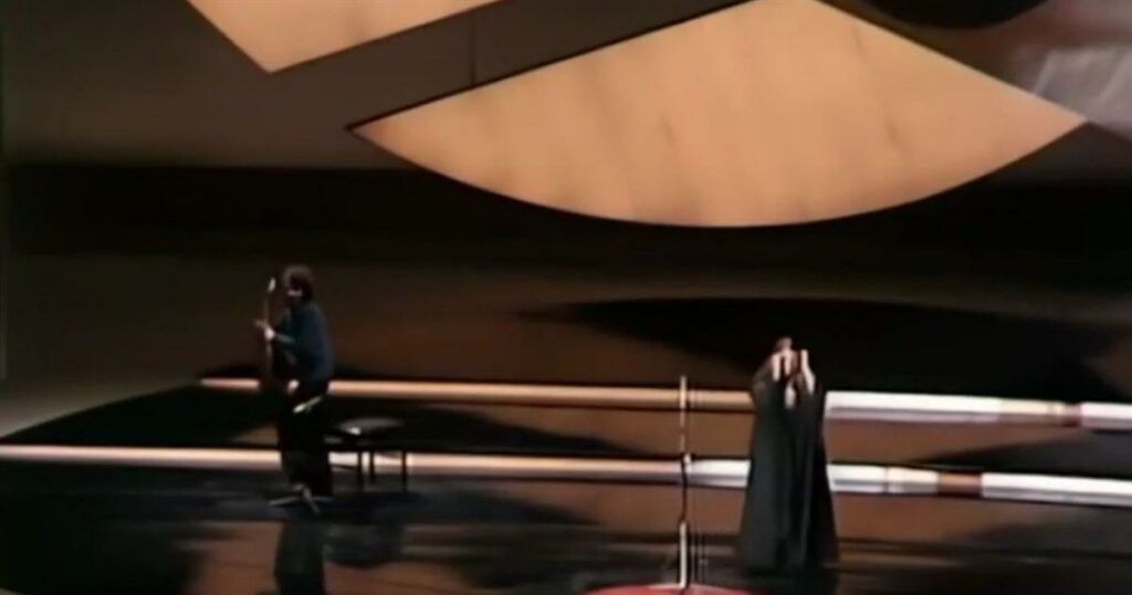 Eurovision: Ελληνίδα τραγουδίστρια είχε κοντέψει να πεθάνει στην σκηνή – Το περιστατικό με τους πυροβολισμούς που είχε παγώσει την Ευρώπη!