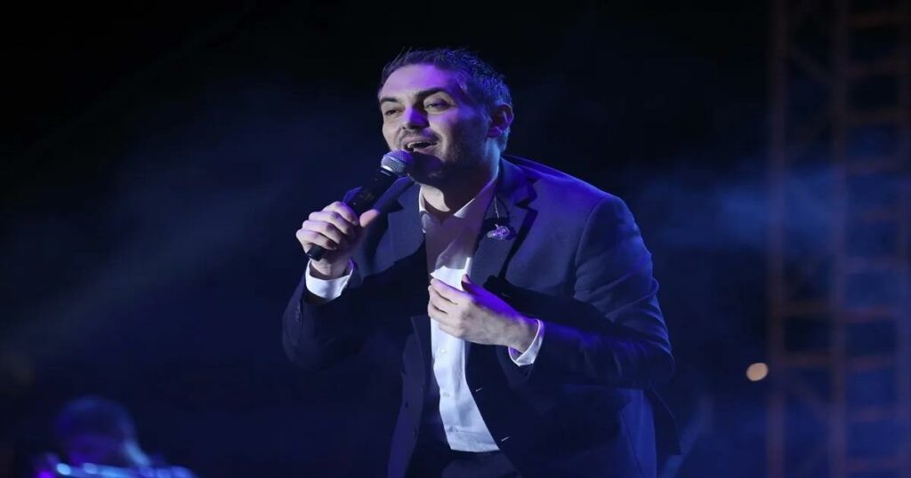 Δύσκολες στιγμές: Στο χειρουργείο εκτάκτως ο Μιχάλης Χατζηγιάννης – Τι συμβαίνει