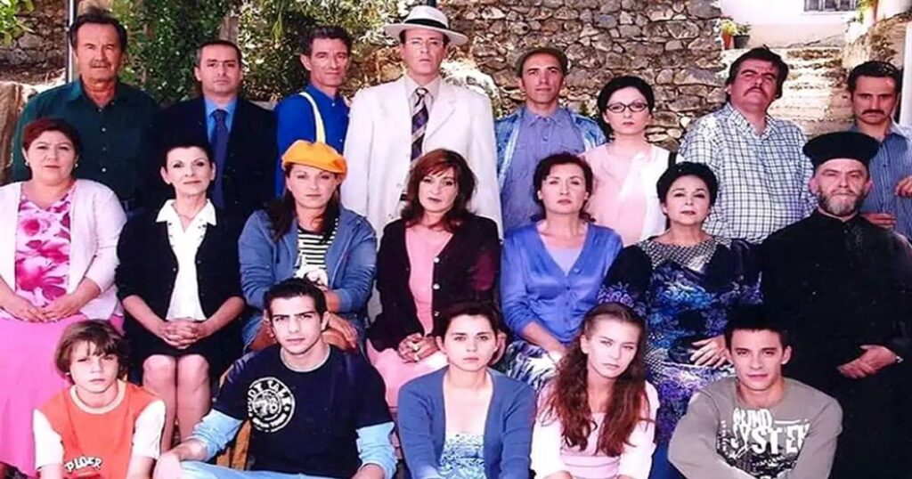 Η άγνωστη κόντρα στο «Καφέ της Χαράς»: «Δεν είχαμε καθόλου καλές σχέσεις, με σιχαινόταν και τη σιχαινόμουν στο έπακρο»