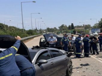 Καραμπόλα στην είσοδο της υποθαλάσσιας σήραγγας Ακτίου: Φορτηγό συγκρούστηκε με τρία αυτοκίνητα – Τρεις οι τραυματίες