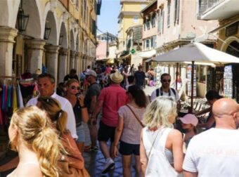 Στα «ύψη» ο τουρισμός για την Ελλάδα: Είναι ο δεύτερος δημοφιλέστερος προορισμός για το Πάσχα