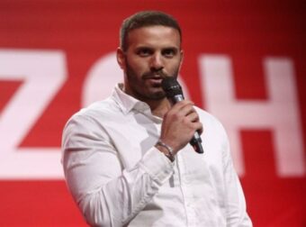 Νίκος Παπάς: «Θέλω να παλέψω για μια Ελλάδα, μία Ευρώπη της αλληλεγγύης ρε γ@@@το»