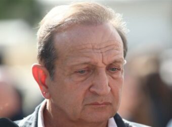 Πέθανε γνωστός Έλληνας ηθοποιός: Η ανακοίνωση του Σπύρου Μπιμπίλα – «Καλό ταξίδι αγαπημένε μας φίλε»