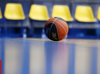 Άφαντος παραμένει ο μπασκετμπολίστας που κατηγορείται ότι χτύπησε και δάγκωσε τη σύντροφό του