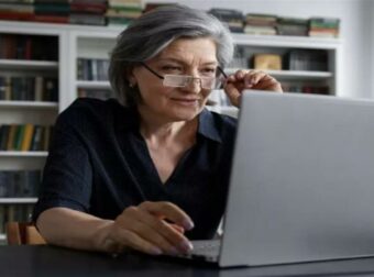 Πρόγραμμα απασχόλησης ανέργων 55+ ετών: Επιπλέον 5.000 επιδοτούμενες θέσεις εργασίας χωρίς προϋπόθεση