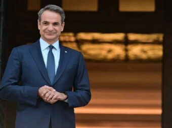 Κυριάκος Μητσοτάκης: «Συμπάσχω με τους καλούς φίλους που θέλουν με μια κλωτσιά να φύγω στην Ευρώπη – Δεν πάω πουθενά»
