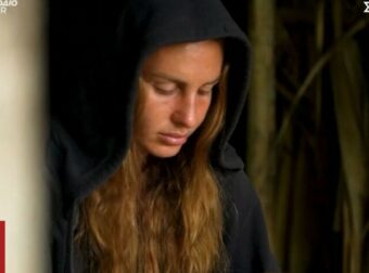Survivor: Στο στόχαστρο των Μπλε η Κατερίνα Δαλάκα – «Είναι ο αρχηγός της Κόκκινης ομάδας»