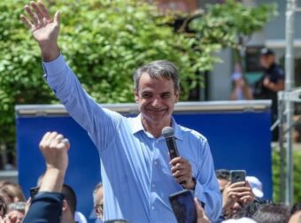 «Καρφί» Μητσοτάκη για τον Κασσελάκη και το επεισόδιο με τη δημοσιογράφο: «Σκεφτείτε να το είχαμε κάνει εμείς αυτό…»
