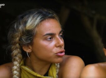 Survivor 4/11: «Κάτι σε είδα να γλείφεις εκεί πίσω και…» – Η δημόσια καταγγελία στην καλύβα των κίτρινων