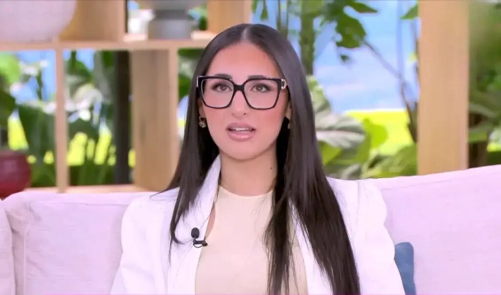 Klavdia: «Τα ιδανικά του Ποντιακού Ελληνισμού υπάρχουν στο αξιακό μου σύστημα, είναι κομμάτι μου»