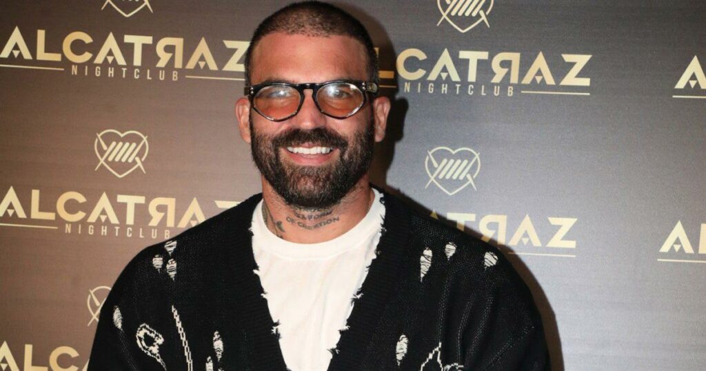 Δημήτρης Αλεξάνδρου: «Η πρώην μου νομίζει ότι έχω πάει διακοπές με τη νυν» – Το βίντεο από το Άμπου Ντάμπι