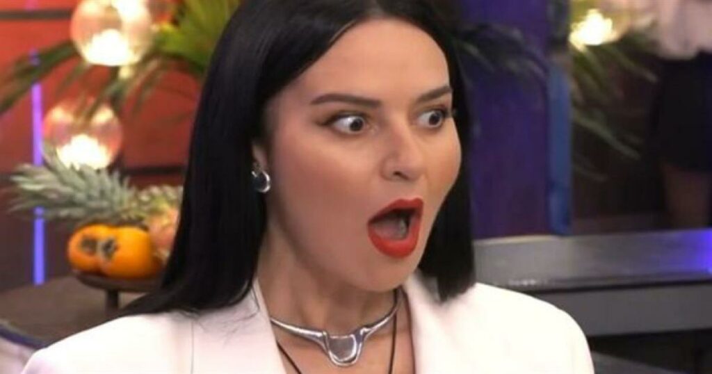 First Dates (23/5): «Κοκκάλωσε» η Ζενεβιέβ Μαζαρί με διαγωνιζόμενο – Την αποκάλεσε… «Κυριλέ 60άρα»!
