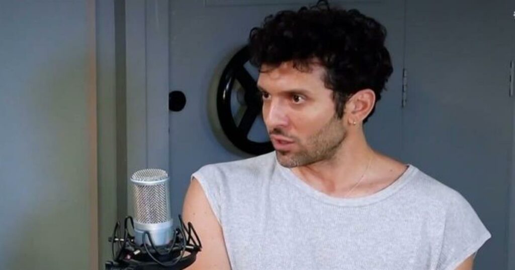 Μοθωναίος: «Έχω κάνει sober dating με coach» – «Γύρισα σε πρώην… Καταστροφικό! Έχω ταλαιπωρήσει ανθρώπους»