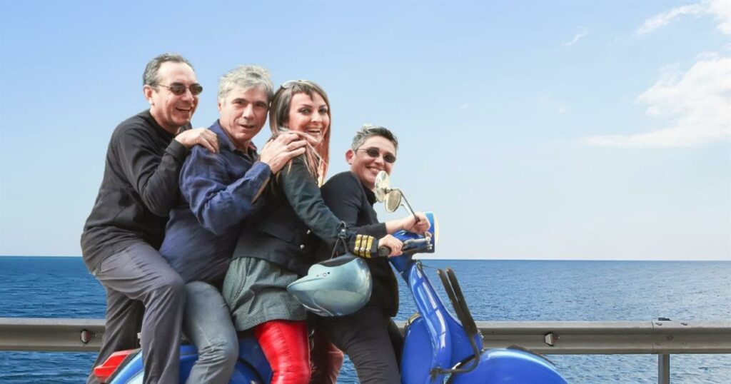 Θρήνος για τους Μπλε: Πέθανε ο μπασίστας του συγκροτήματος