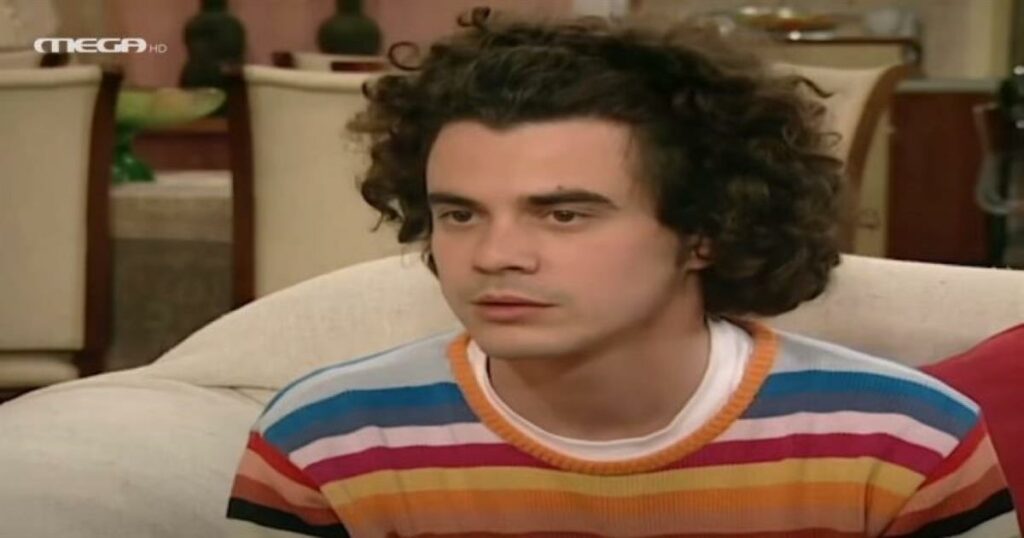 Θυμάσαι τον «Θέμη» από το «Η ώρα η καλή»; Έτσι είναι σήμερα ο «γιος» του Πάνου Μιχαλόπουλου