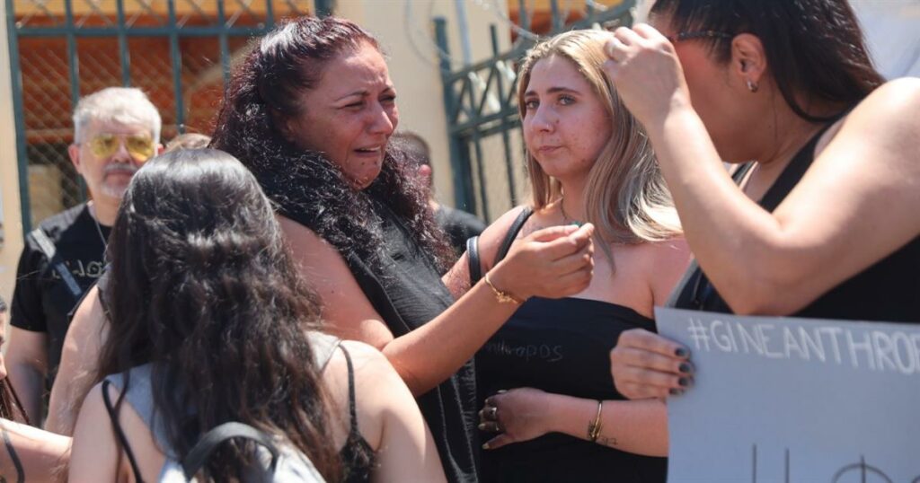 Μητέρα Κυριακής Γρίβα: «Φώναζε “θα σε σκοτώσω και μετά θα σκοτωθώ”, απειλούσε, χτυπούσε κουδούνια»