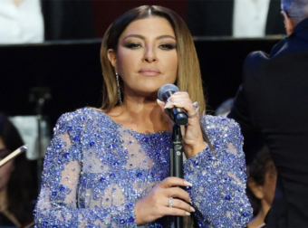 Έλενα Παπαρίζου: Μόλις μαθεύτnκε η είδηση για την τραγουδίστρια