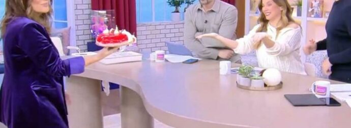 Καλύτερα δεν γίνεται: Η έκπληξη στο πλατό για τα γενέθλια της Ελιάνας Χρυσικοπούλου