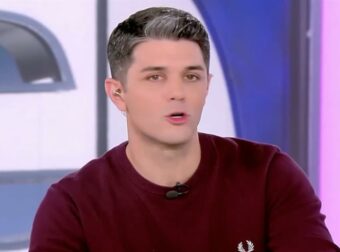 Ξεσπά ο Πανόπουλος: «Εκτός από ψευτοχαρούμενη, είναι και ψευτοέντονη η τηλεόραση»