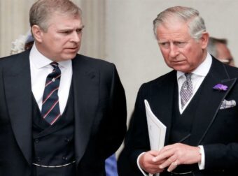 Σοκ στο Παλάτι: Ο Κάρολος ήξερε από το 2019 για τις «μυστικές συμφωνίες» του πρίγκιπα Άντριου – Το email που τον «καίει»