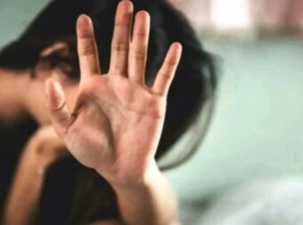 Συγκλονίζει η καταγγελία της 25χρονης Μαρίας: «Δεν με άφηνε να φύγω»