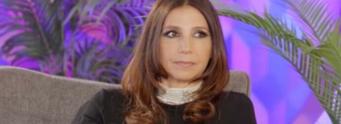 Λυκουρέζου: Η σeξουαλική παρενόχληση από συνεργάτη του πατέρα της – «Ερχόταν στο δωμάτιο και τριβόταν πάνω μου»