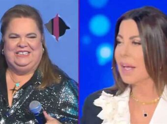 Η Έφη Θώδη καρφώνει την Άντζελα Δημητρίου: «Έβγαλε όλο το κόμπλεξ που έχει απέναντί μου»