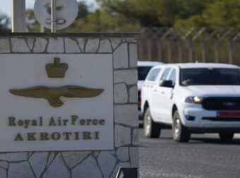 Ήχησαν οι σειρήνες στην Κύπρο, εκκενώνονται στρατιωτικές βάσεις – Έτοιμο το Ισραήλ για επιχείρηση στον Λίβανο###