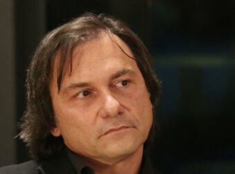 Δημήτρης Αλεξανδρής: «Το σκέφτομαι πολύ συχνά να γίνω ταξιτζής, θα μπορούσα να δουλεύω και φορτηγό» (video)