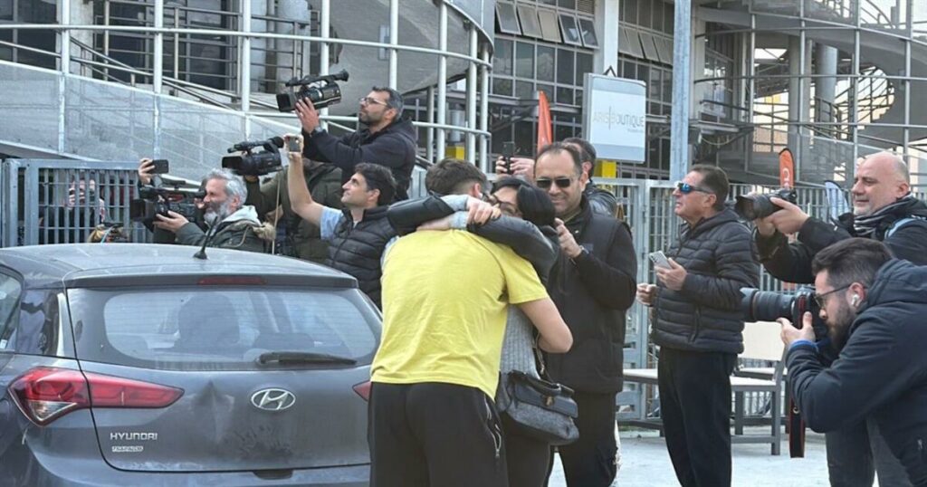 Έφτασε στη Θεσσαλονίκη η ομάδα μπάσκετ του Άρη που είχε εγκλωβιστεί στο Άμπου Ντάμπι: «Ζήσαμε εφιαλτικές στιγμές»