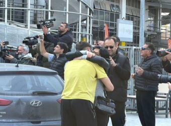 Έφτασε στη Θεσσαλονίκη η ομάδα μπάσκετ του Άρη που είχε εγκλωβιστεί στο Άμπου Ντάμπι: «Ζήσαμε εφιαλτικές στιγμές»