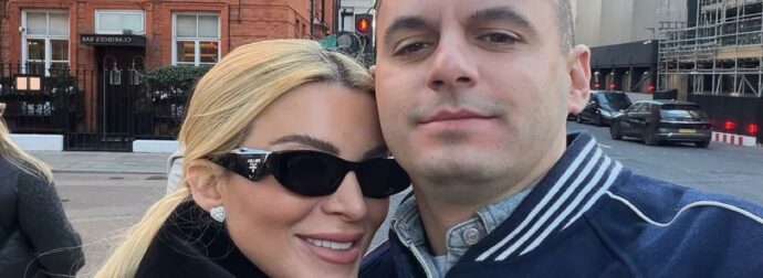 Κουτσουμπής: Απαθανατίζει την φουσκωμένη κοιλίτσα της Καινούργιου στον 9ο μήνα της εγκυμοσύνης της