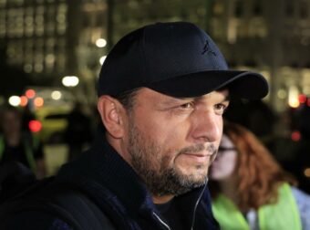 Πάνος Ρούτσι: Ο ξέφρενος χορός στην Άννα Βίσση 2 μέρες πριν την δίκη για τα Τέμπη (Βίντεο)