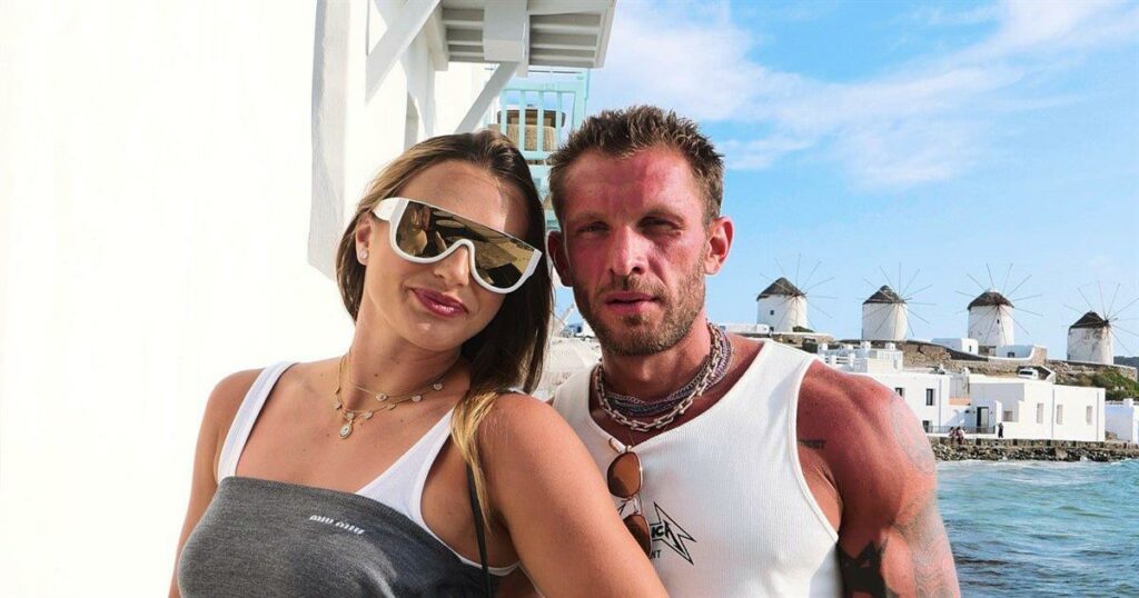 Αρίνα Σαμπαλένκα & Γιώργος Φραγκούλης: Έκαναν πρόβα γάμου στο γήπεδο – Δείτε φωτογραφίες