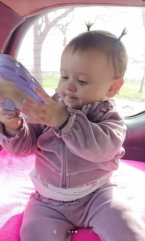 Θανατηφόρο τροχαίο στην Καβάλα: Αυτό είναι το 3χρονο κοριτσάκι που έχασε την ζωή του στην αγκαλιά της μαμάς του (Φωτογραφίες)