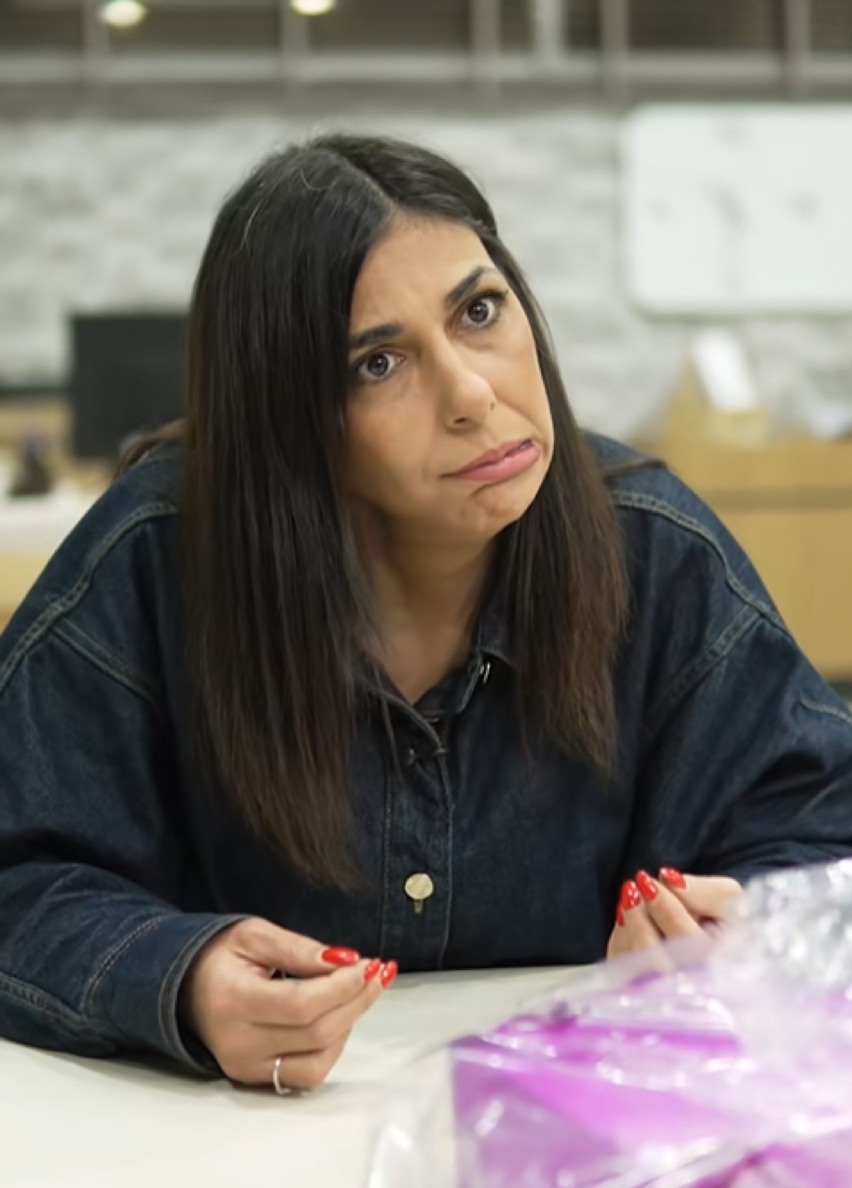 «Όταν αυτή ήταν κορίτσι, είχαμε ακόμα δραχμές!»: Το επικό βίντεο της οικογένειας Τελιορίδη που «γκρέμισε» το διαδίκτυο