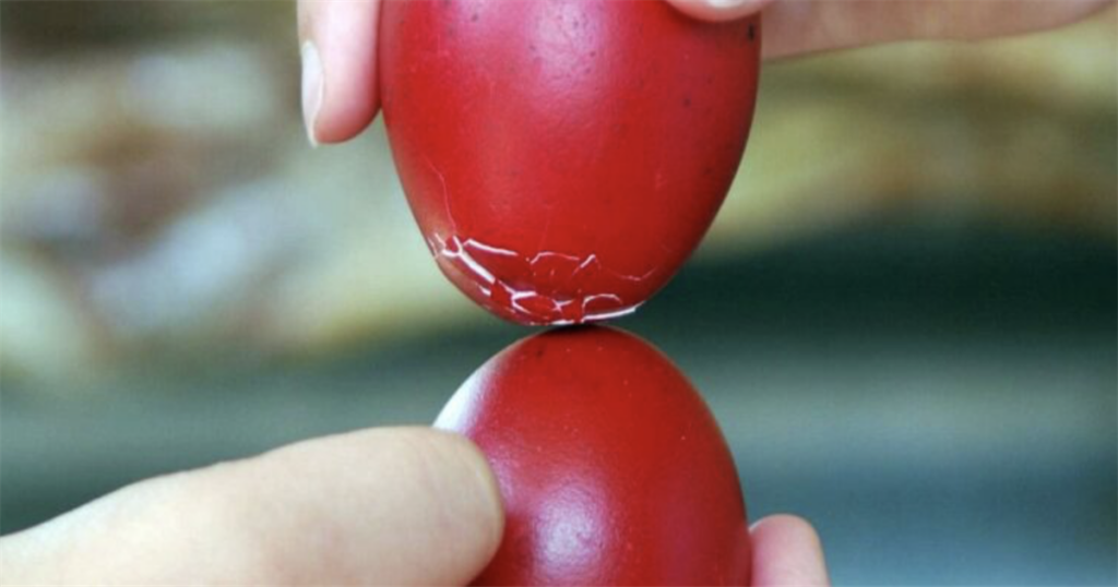 Πόσες μέρες αντέχουν τα πασχαλινά αυγά – Το λάθος που κάνουν όλοι μετά την Ανάσταση