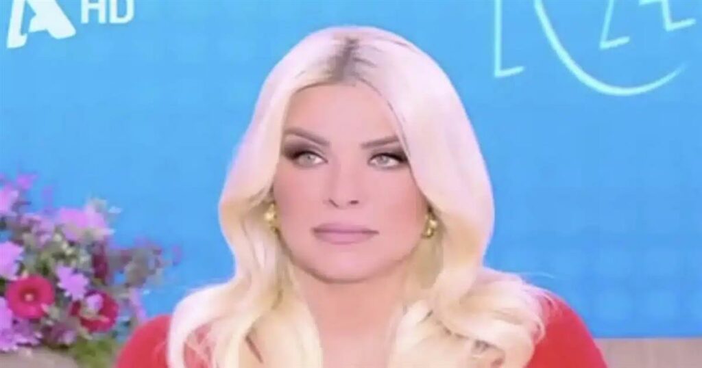 ΕΚΤΑΚΤΟ ΤΩΡΑ ΑΠΟΧΩΡΗΣΕ ΕΚΤΑΚΤΩΣ ΑΠΟ ΤΟ ΚΑΝΑΛΙ Η ΚΑΤΕΡΙΝΑ ΚΑΙΝΟΥΡΓΙΟΥ