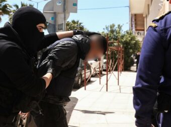 Άγιος Δημήτριος: Τα SMS που «καίνε» τον 20χρονο – «Τον γ@@@σα», έγραψε στη σύντροφό του μετά τη δολοφονία