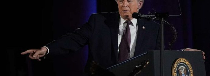 Τραμπ: Το Ιράν ζήτησε εκεχειρία – «Ή ανοίγετε τα Στενά ή σας γυρίζουμε στη Λίθινη Εποχή!»