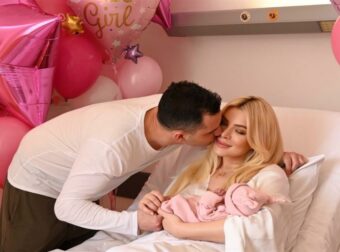 Κατερίνα Καινούργιου – Παναγιώτης Κουτσουμπής: Η νέα φωτογραφία της νεογέννητης κόρης τους