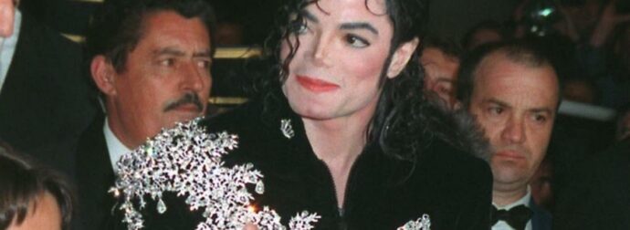 Μάικλ Τζάκσον: Νέες κατηγορίες εναντίον του για κακοποίηση παιδιών – Φωτογραφίες ντοκουμέντο!