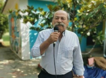 Deal GR: Όταν Τρικαλινός δώρισε όλο το ποσό του σε σχολείο